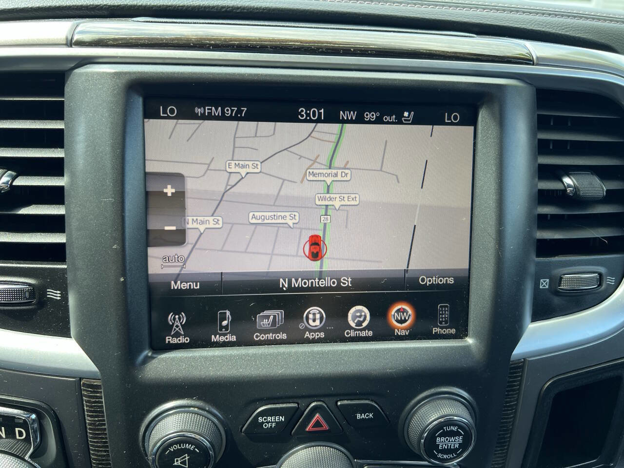 Used 2016 RAM 1500 Limited image 23