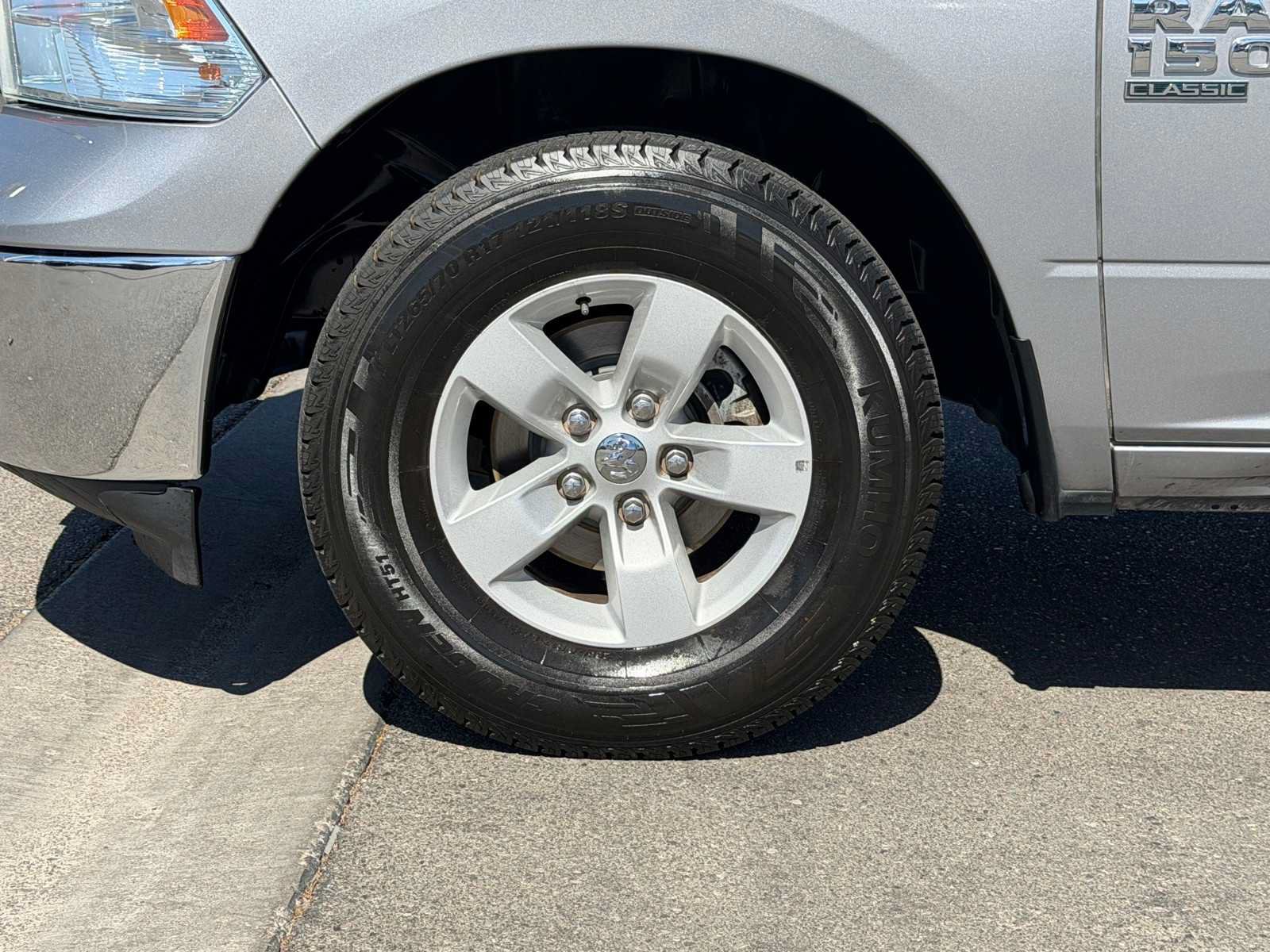 Used 2021 RAM 1500 Classic SLT RWD image 34