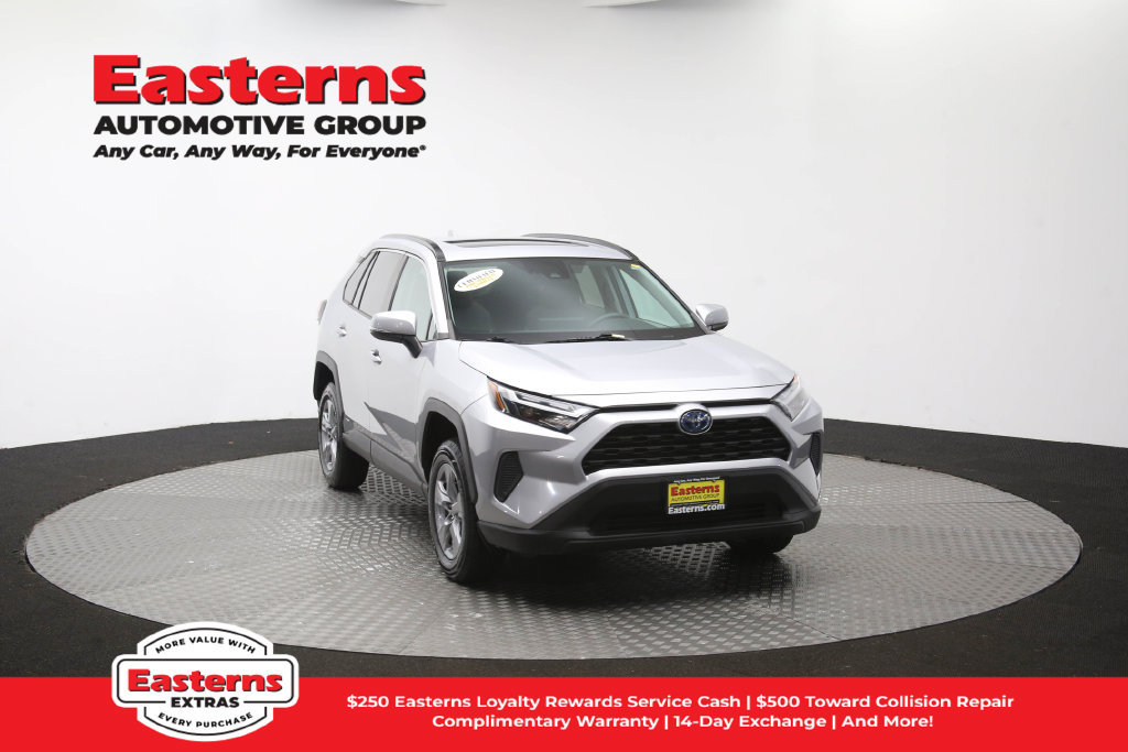 Used 2022 Toyota RAV4 XLE w/ Convenience Package AWD/4WD image 52