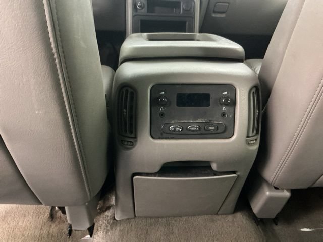 Used 2006 Chevrolet Silverado 2500 W/T w/ Skid Plate Package AWD/4WD image 20