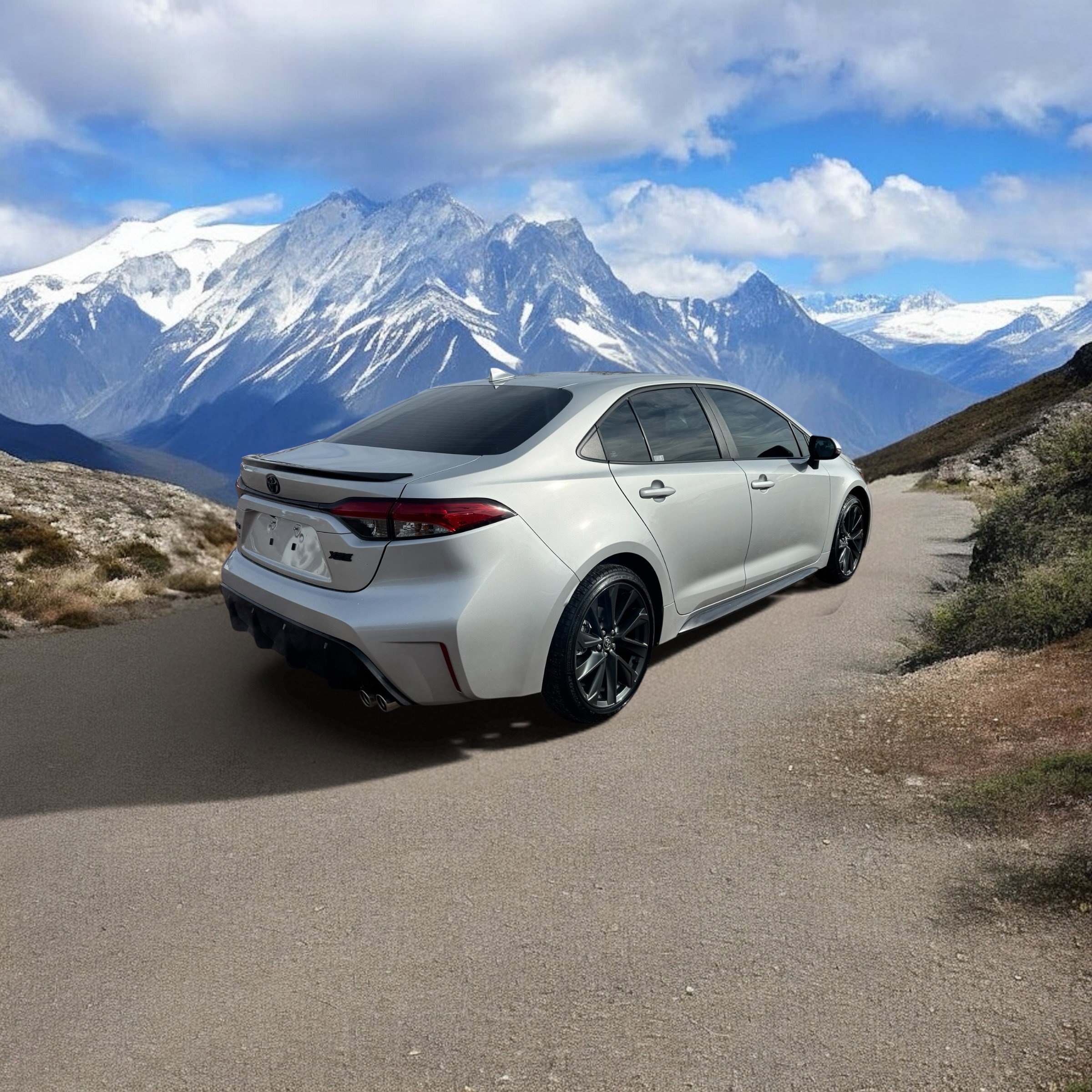 Used 2025 Toyota Corolla XSE image 5