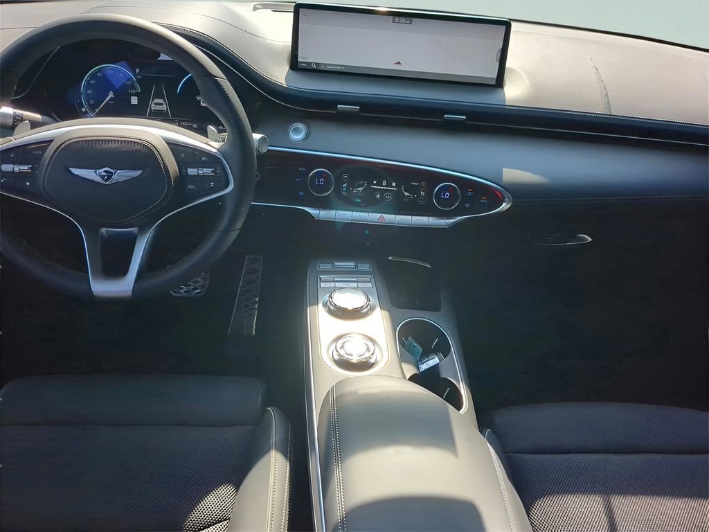 Used 2025 Genesis GV70 2.5T Sport Prestige w/ Sport Prestige Package image 22