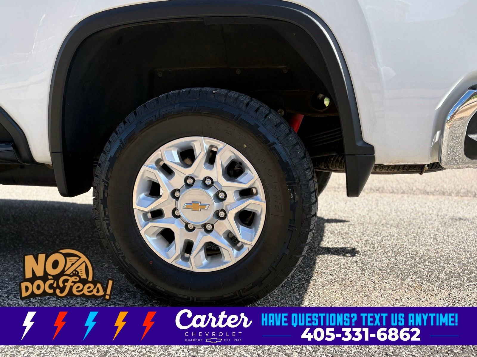 Used 2024 Chevrolet Silverado 2500 LT AWD/4WD image 11