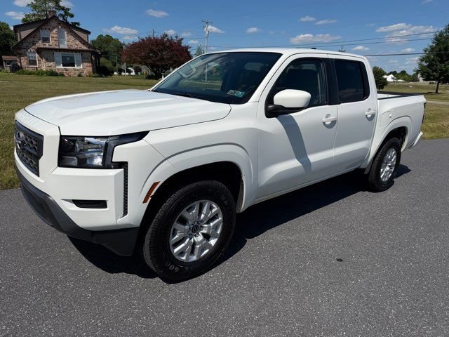 Used 2023 Nissan Frontier SV AWD/4WD image 1