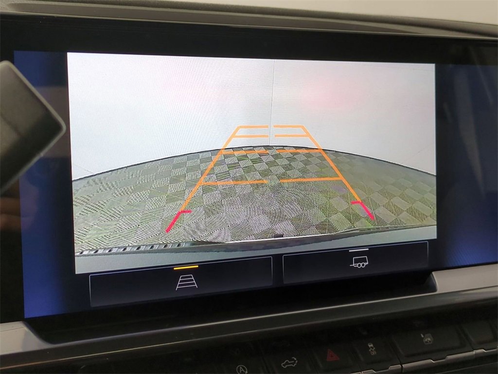 Certified 2024 Chevrolet Silverado 1500 LT image 16