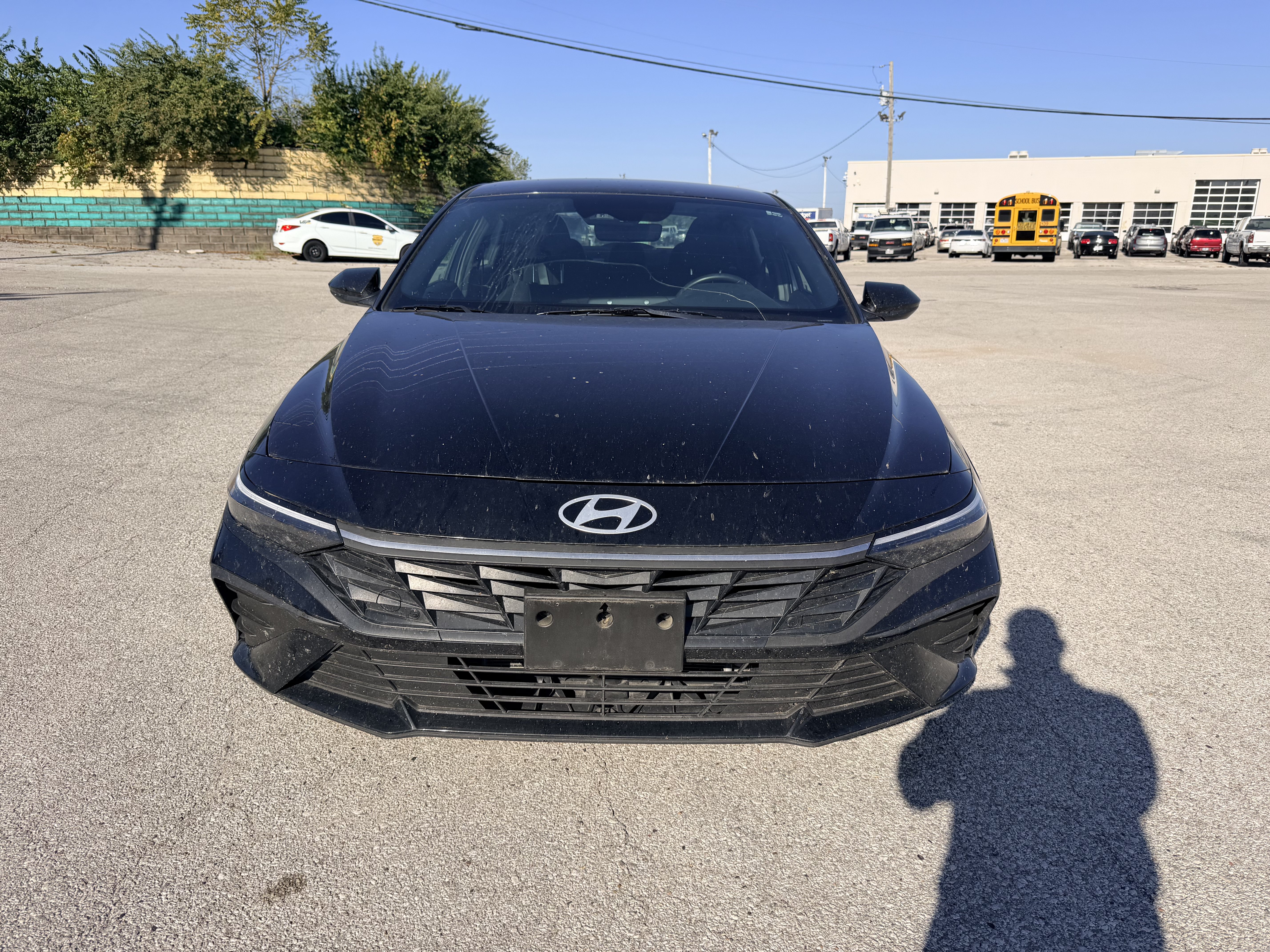 Used 2025 Hyundai Elantra SEL FWD image 2