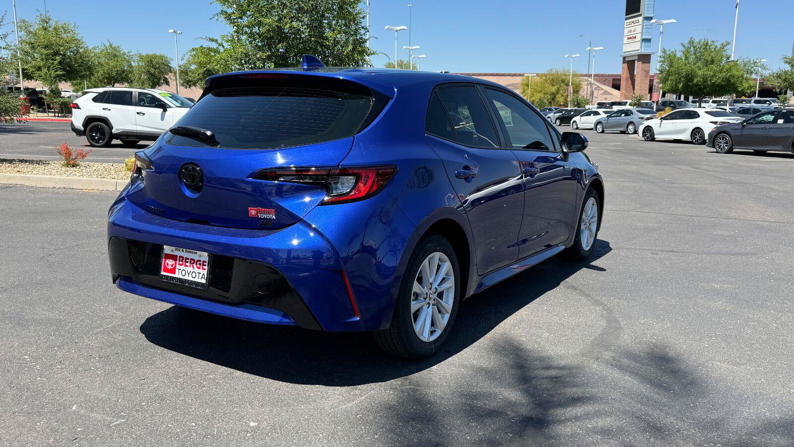New 2026 Toyota Corolla SE FWD image 5