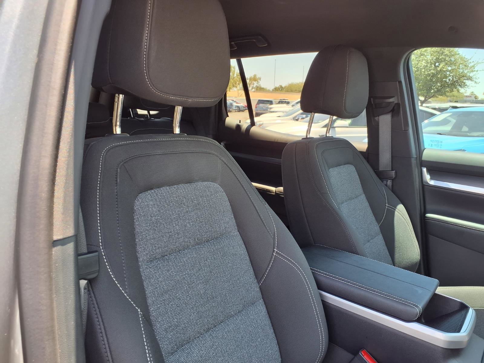 Used 2026 GMC Terrain Elevation w/ Black Edition FWD image 12