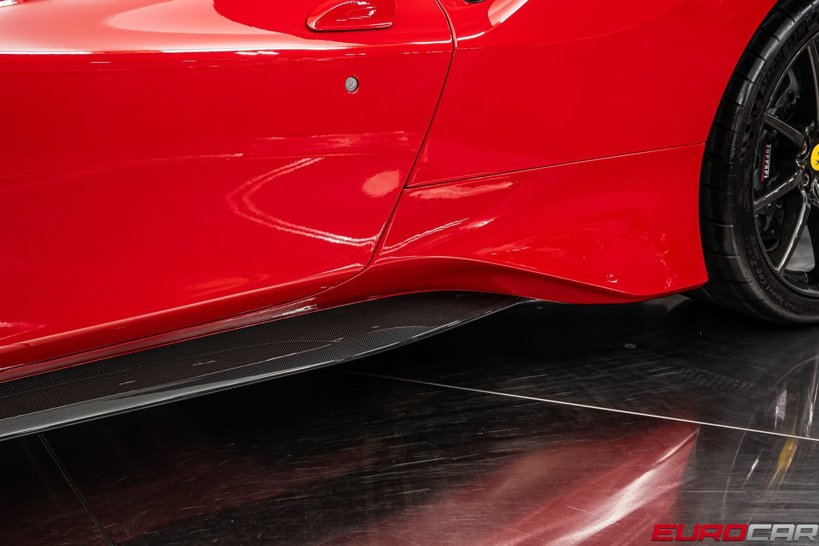 Used 2019 Ferrari 488 Pista Coupe RWD image 18