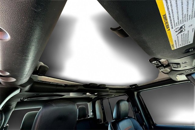 Used 2022 Jeep Gladiator Mojave w/ LED Lighting Group image 16