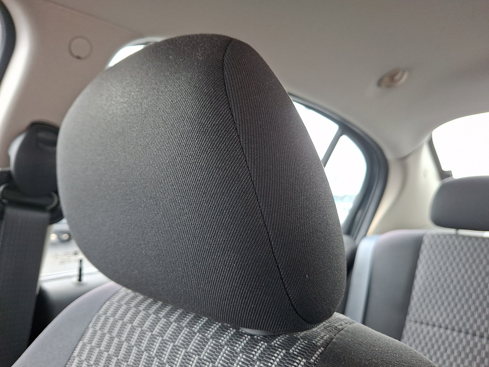 Used 2009 Chevrolet Cobalt LT FWD image 13