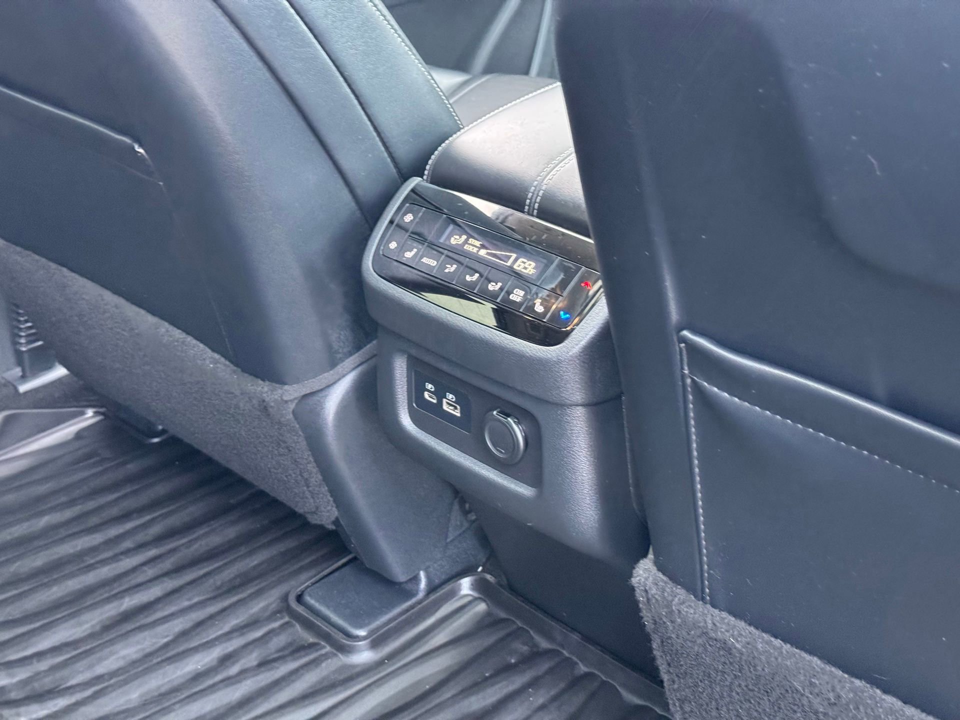 Used 2024 INFINITI QX60 Pure image 15