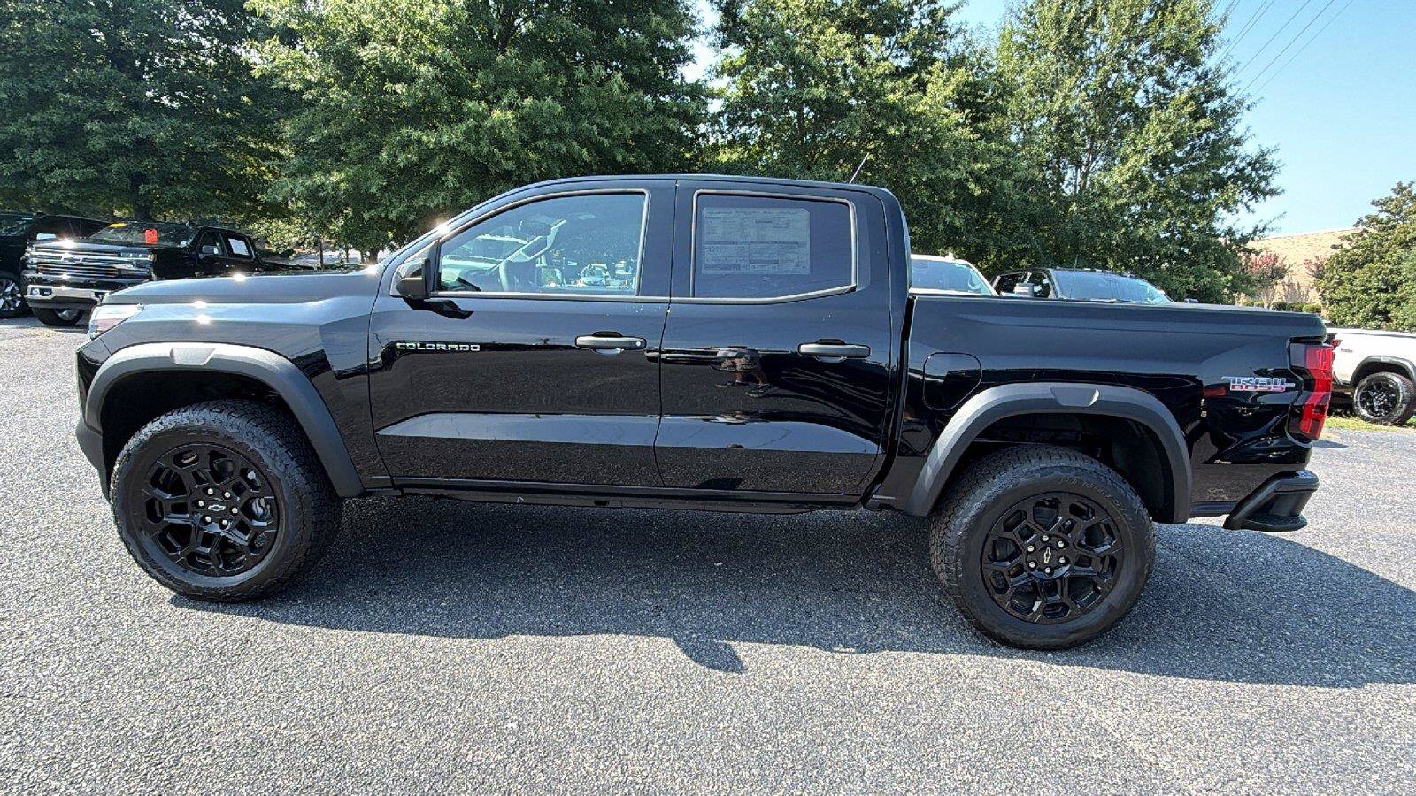 New 2026 Chevrolet Colorado Trail Boss AWD/4WD image 11