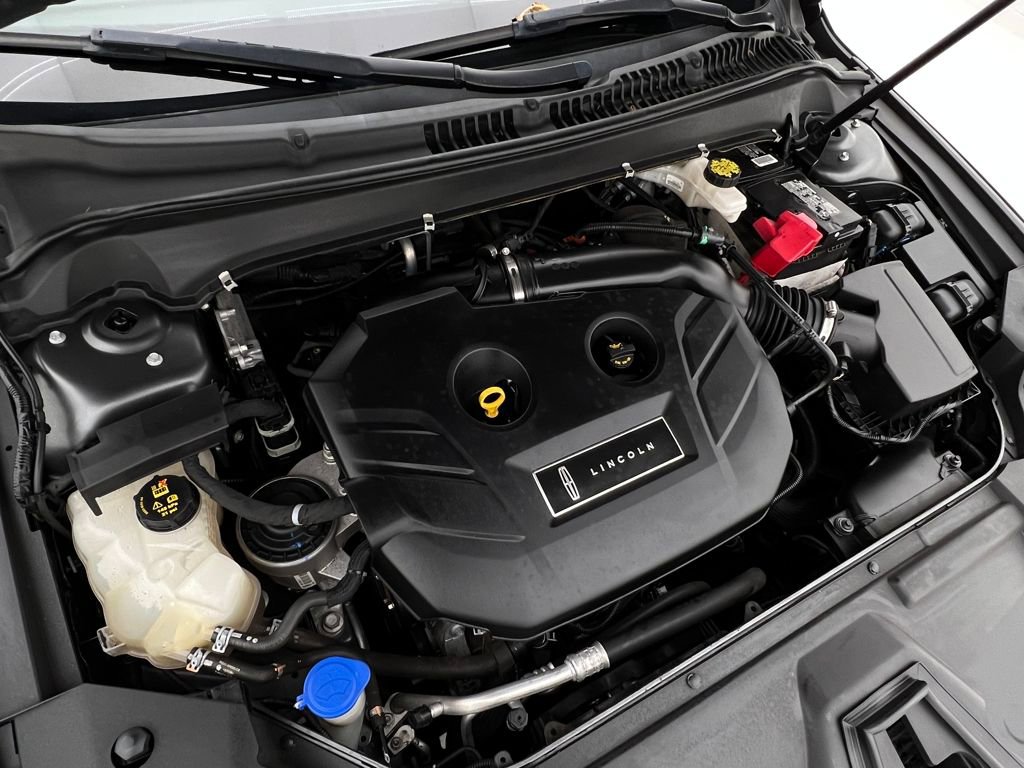 Used 2020 Lincoln MKZ AWD image 28