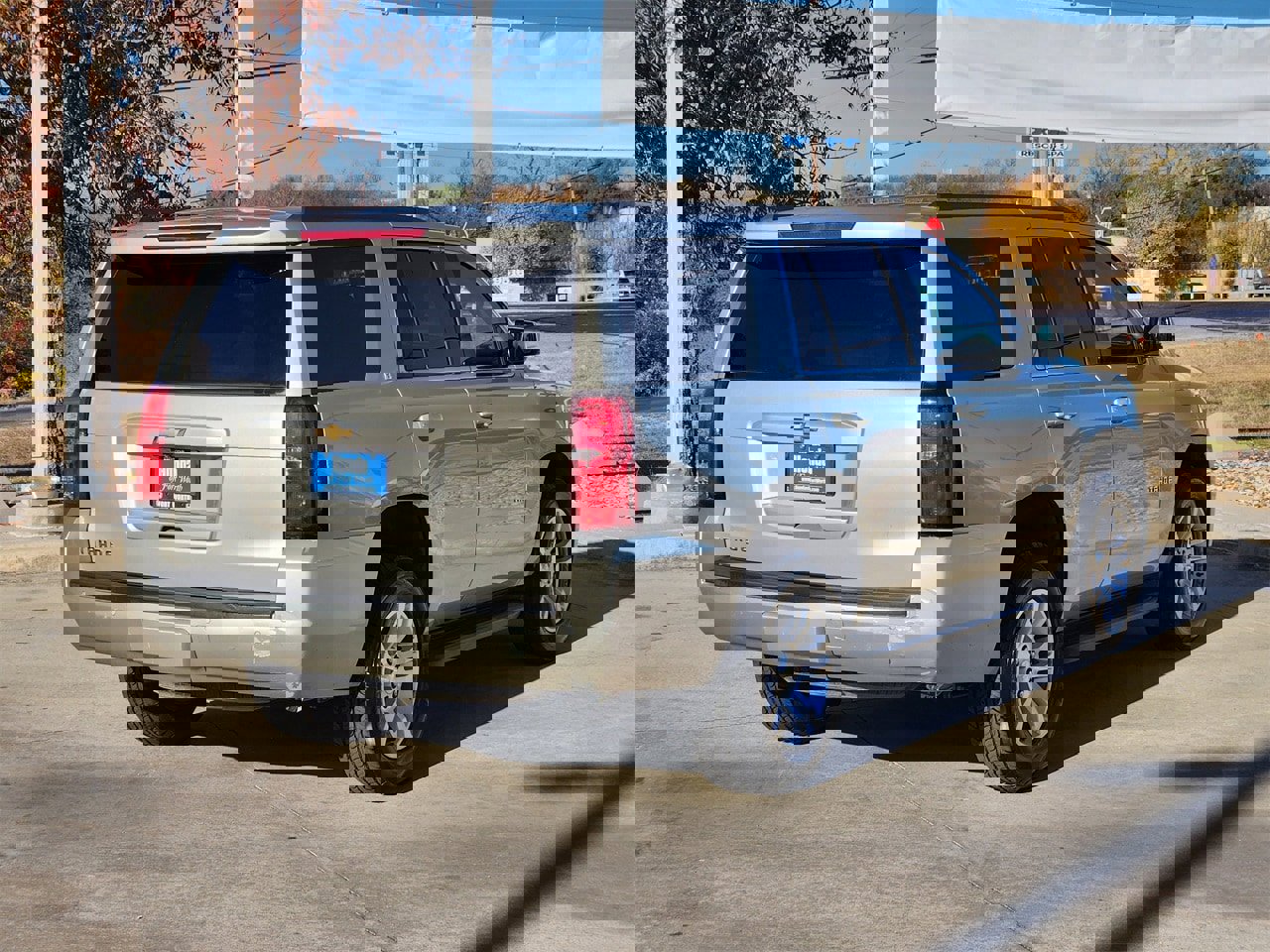 Used 2015 Chevrolet Tahoe LT w/ Luxury Package image 5