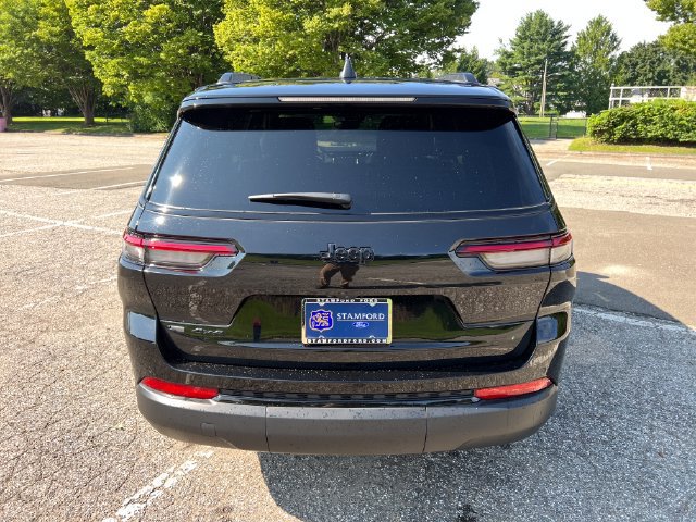 Used 2023 Jeep Grand Cherokee L Laredo AWD/4WD image 9