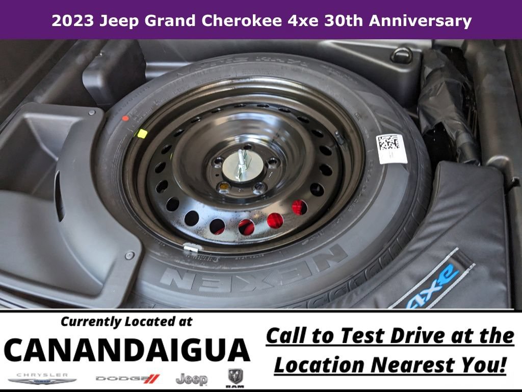 New 2023 Jeep Grand Cherokee 30th Anniversary AWD/4WD image 20