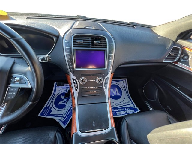 Used 2020 Lincoln Nautilus Reserve w/ Equipment Group 201A image 11