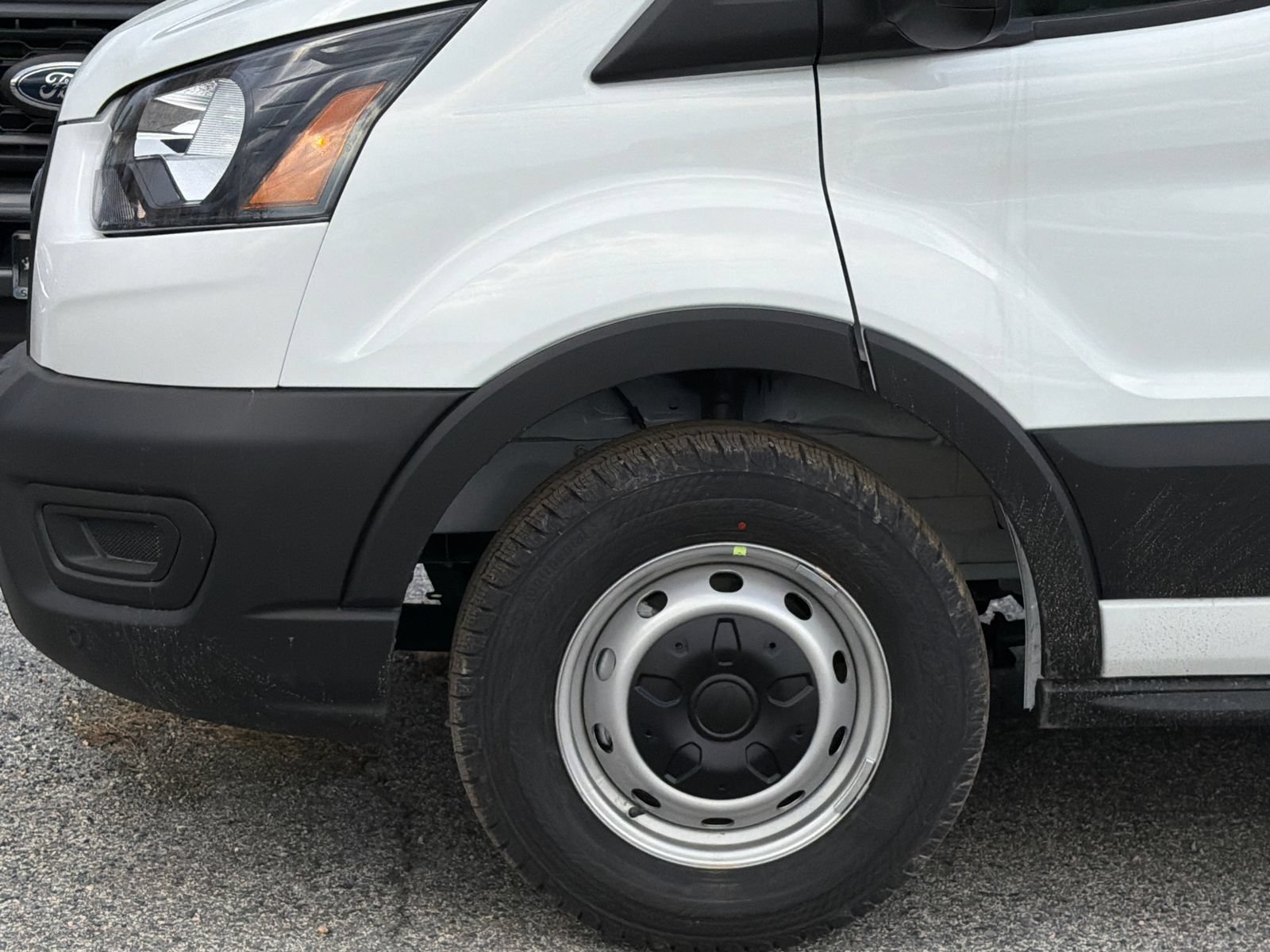 New 2026 Ford Transit 150 Low Roof RWD image 5