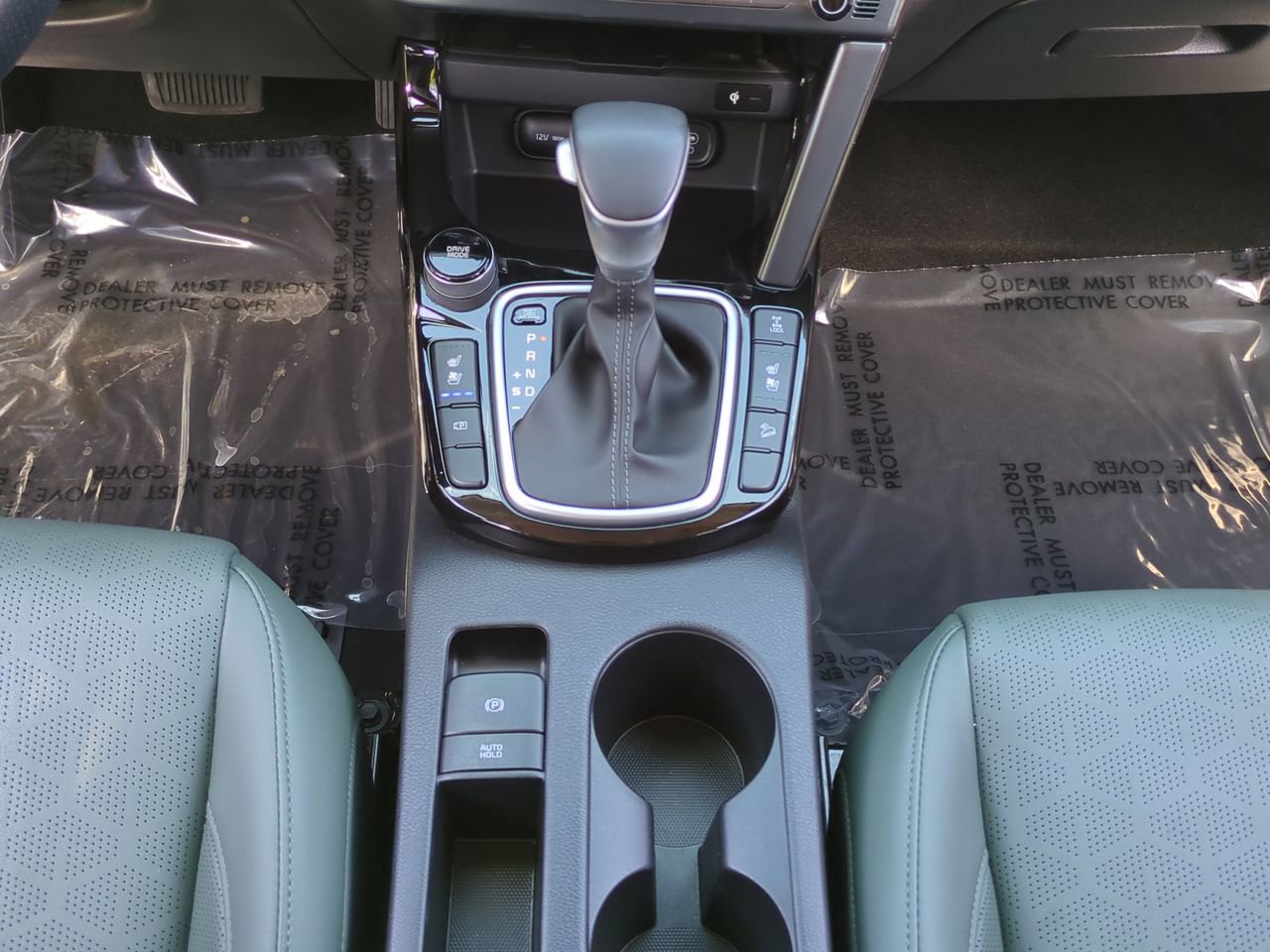 Certified 2024 Kia Seltos SX w/ SX Sunroof Package image 19