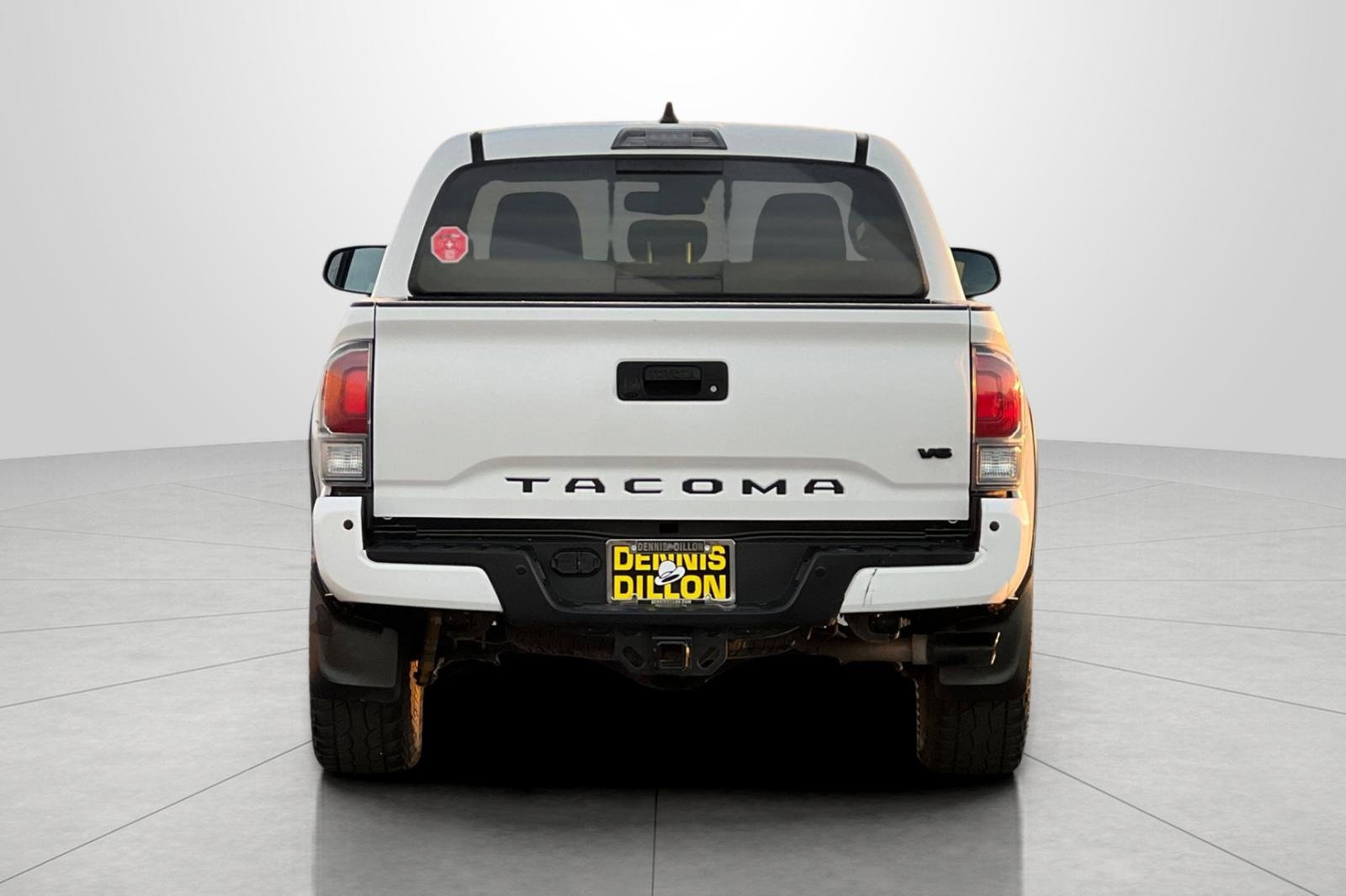 Used 2021 Toyota Tacoma TRD Off-Road image 6