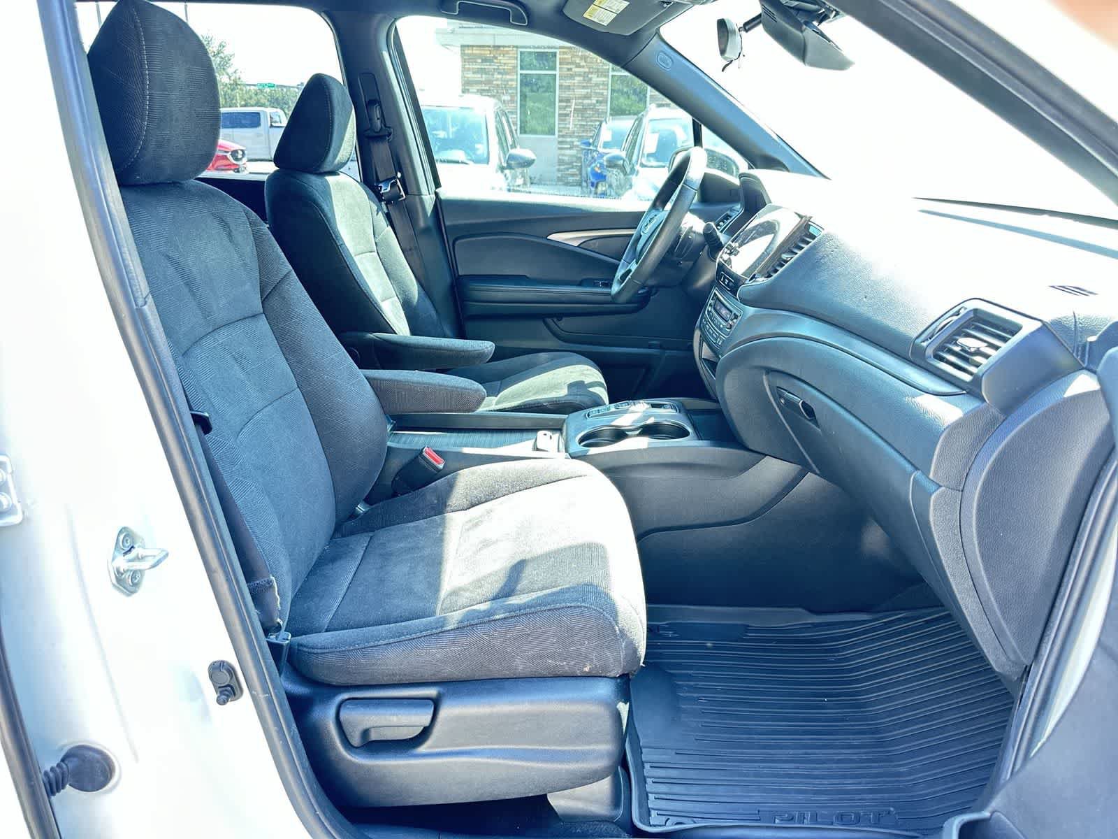 Used 2022 Honda Pilot Sport image 19