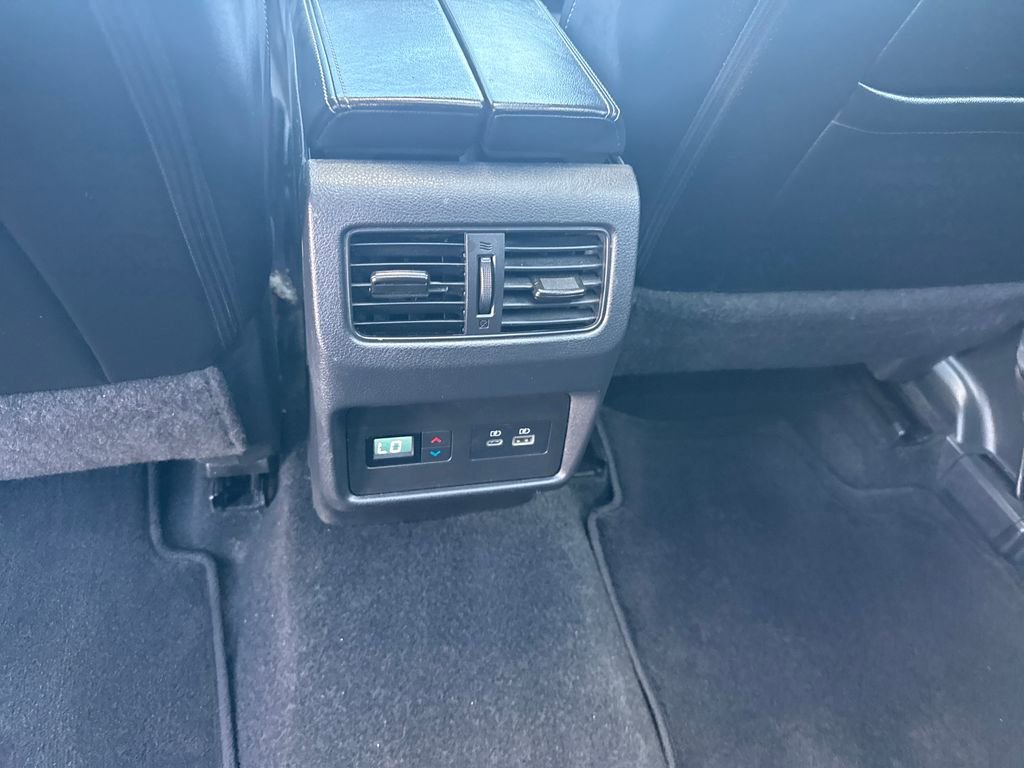Used 2023 Nissan Rogue SL w/ SL Premium Package FWD image 38