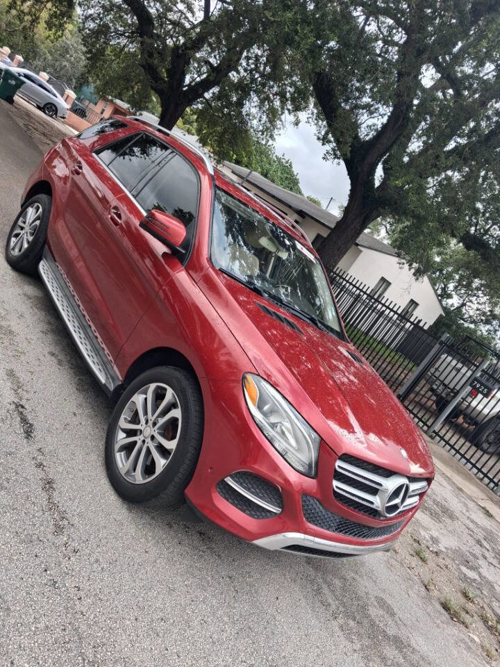 Used 2016 Mercedes-Benz GLE 350 image 2