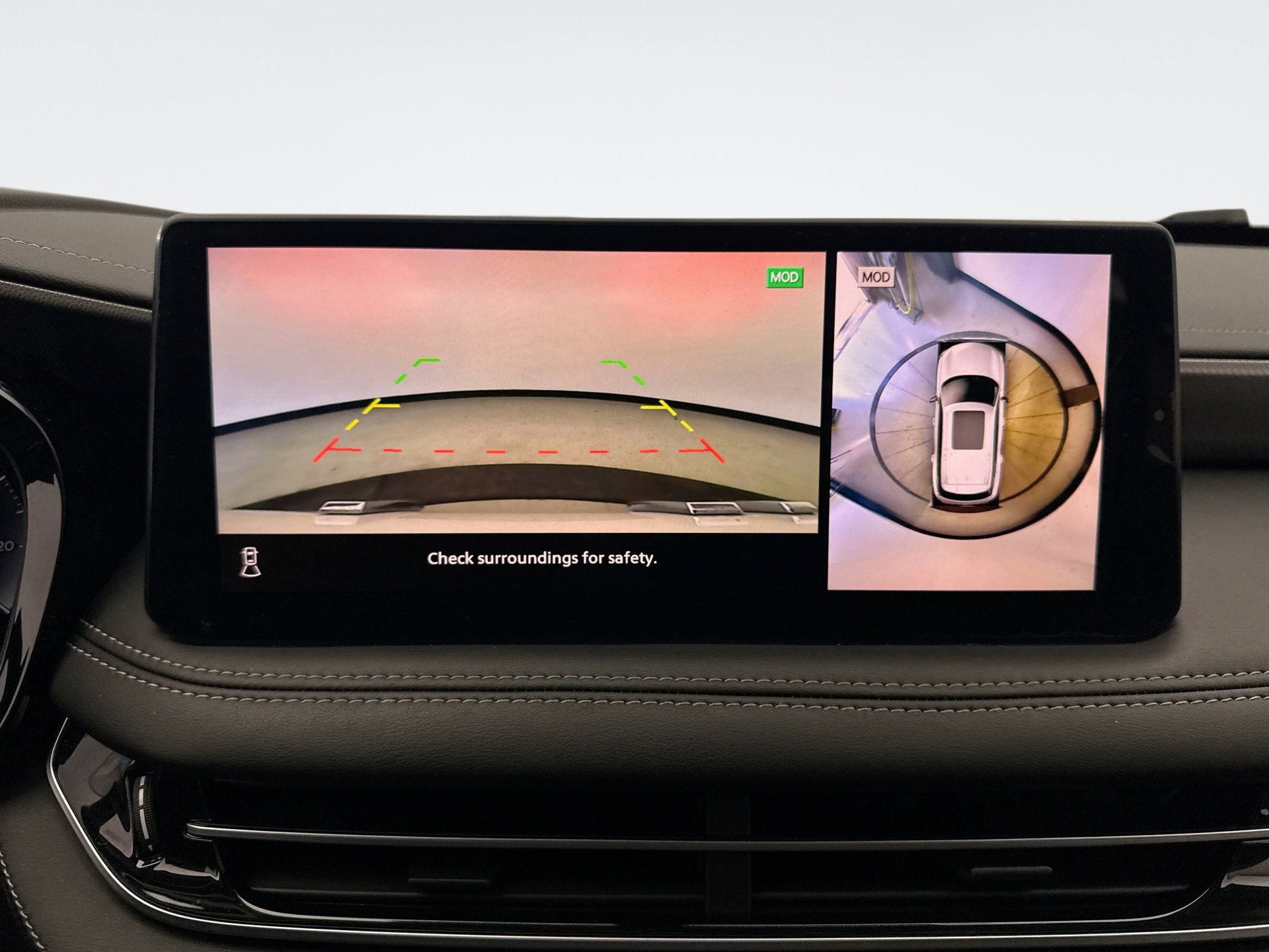 Used 2023 INFINITI QX60 Luxe w/ Cargo Package image 16