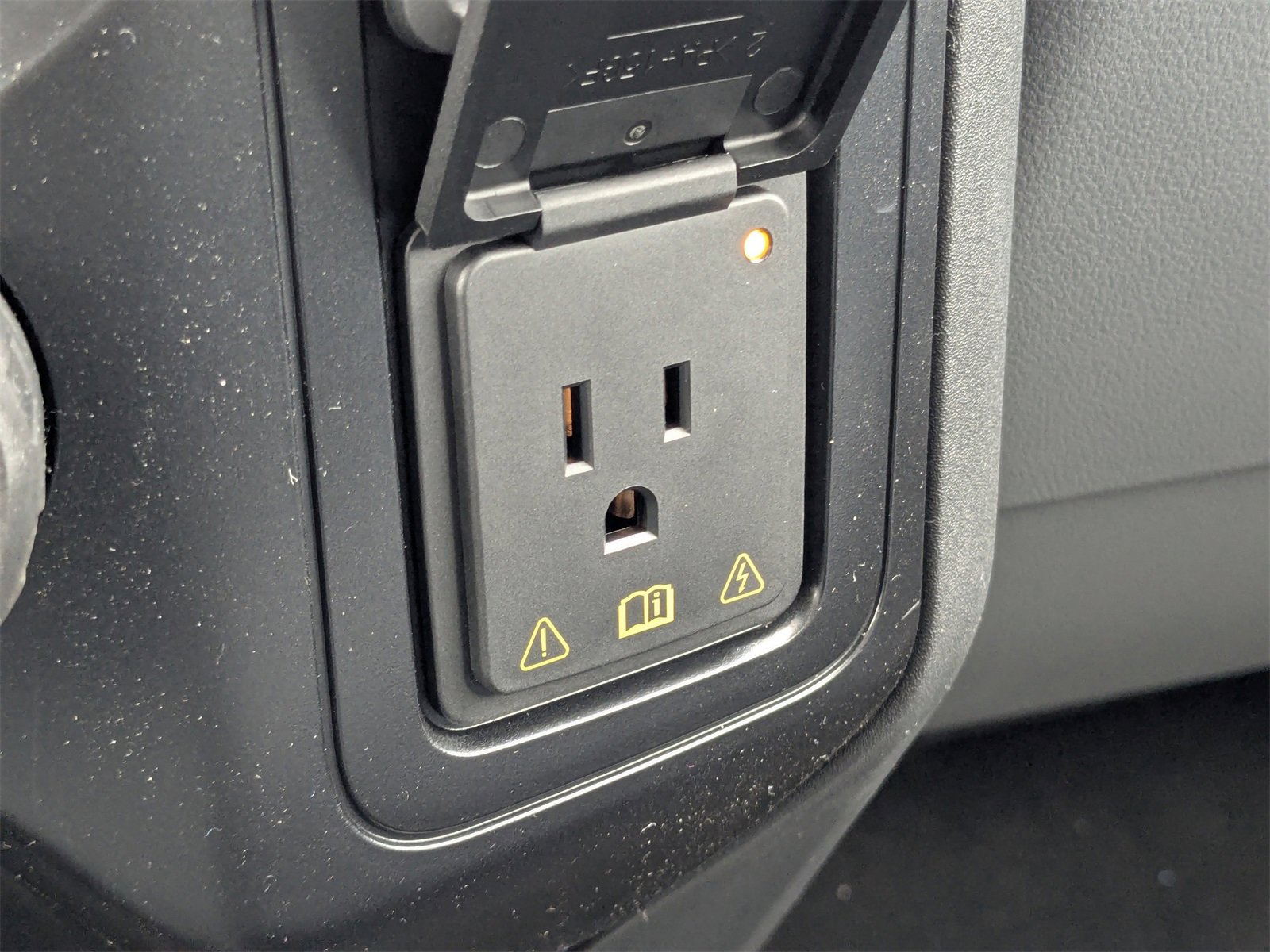 New 2025 Ford F350 XLT w/ 360-Degree Camera Package image 16