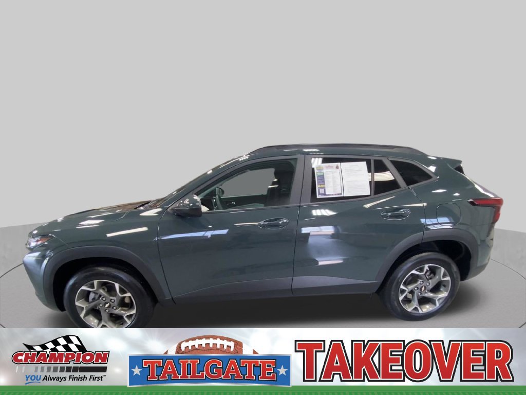 Certified 2025 Chevrolet Trax LT FWD image 6