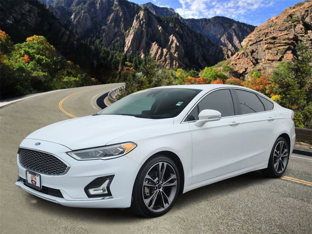 Used 2019 Ford Fusion Titanium image 5
