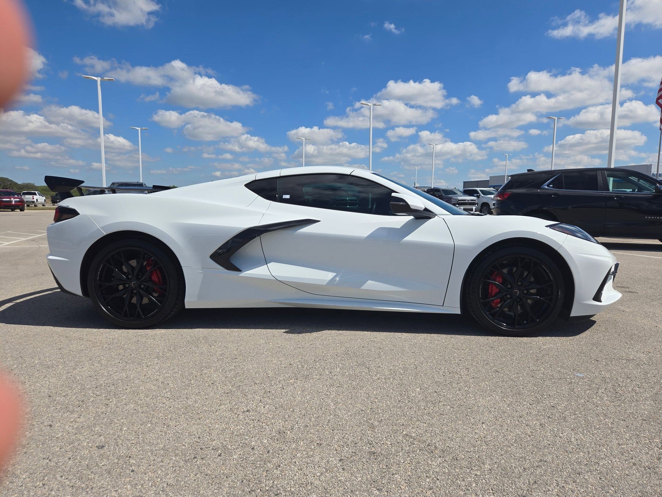 Used 2025 Chevrolet Corvette Stingray Coupe w/ 1LT image 2