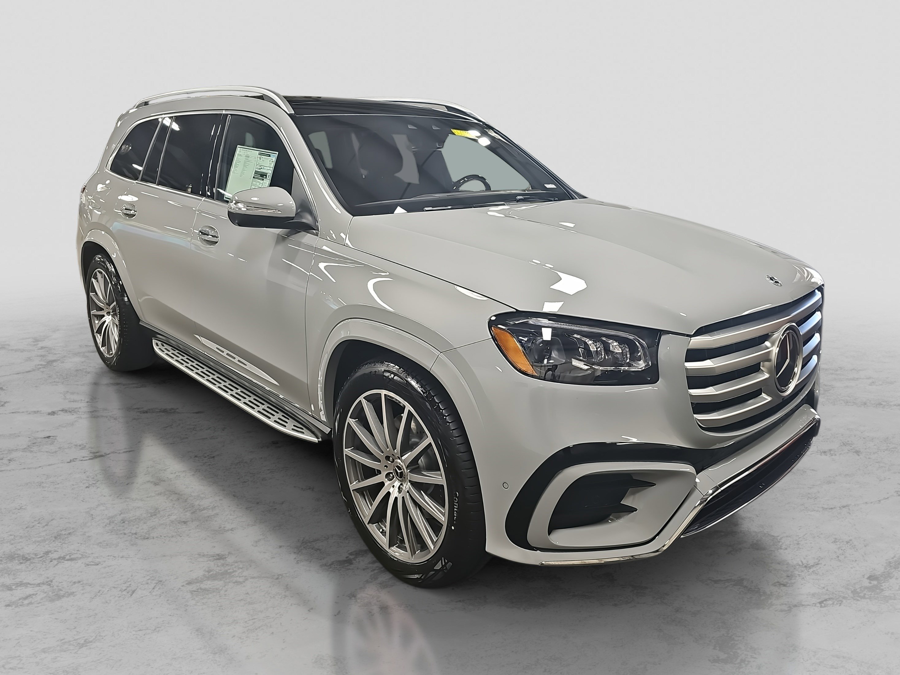 New 2026 Mercedes-Benz GLS 580 4MATIC image 3