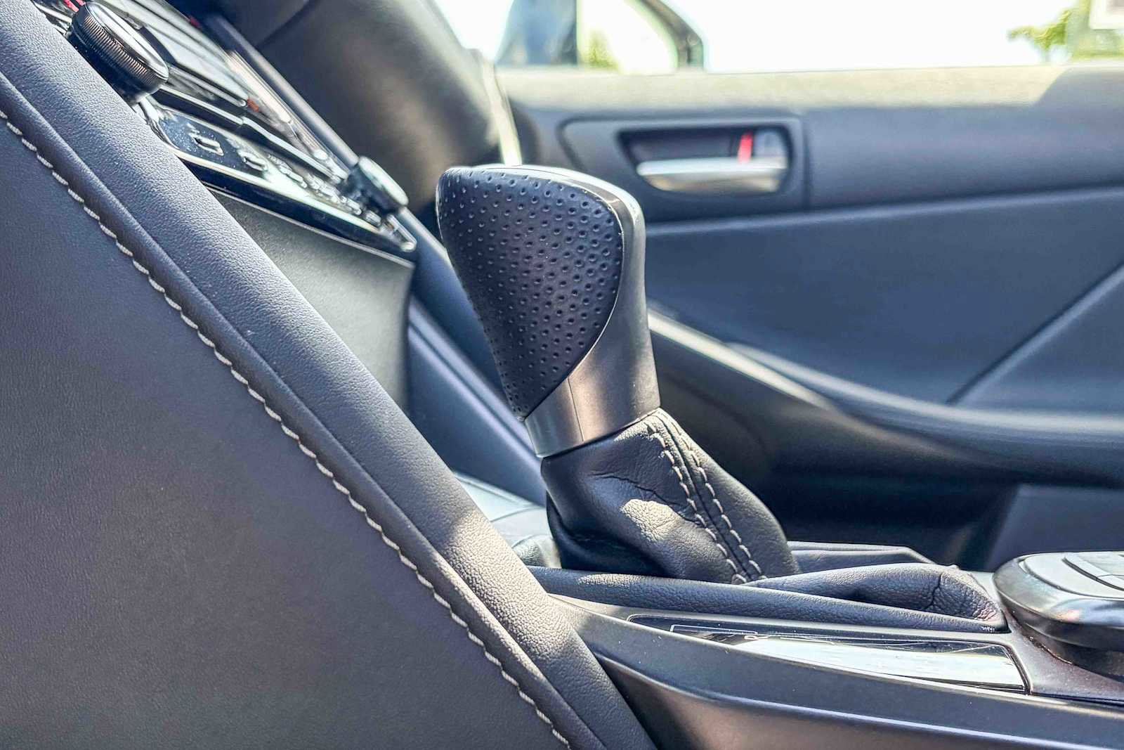 Used 2021 Lexus IS 350 F Sport w/ Navigation Package RWD image 22
