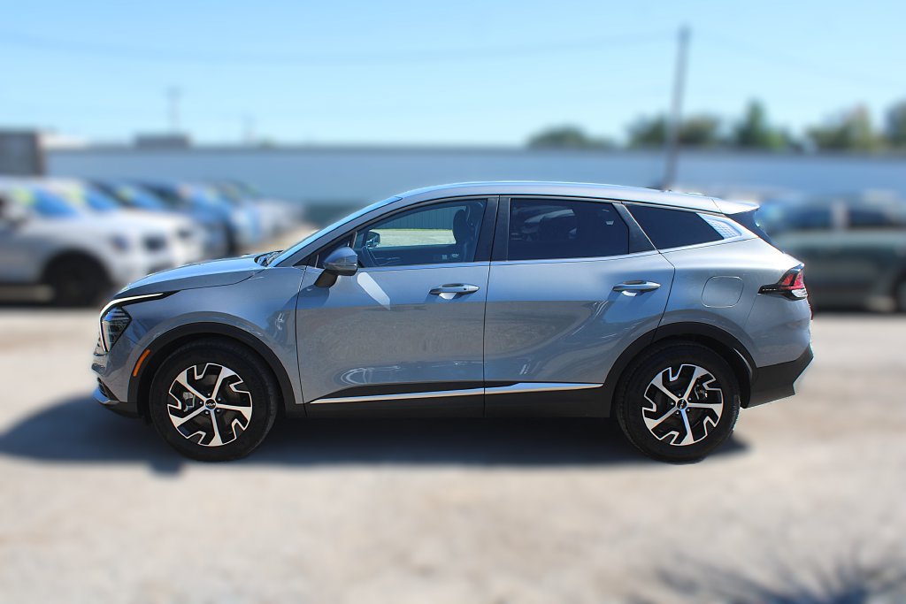 Certified 2025 Kia Sportage EX FWD image 13