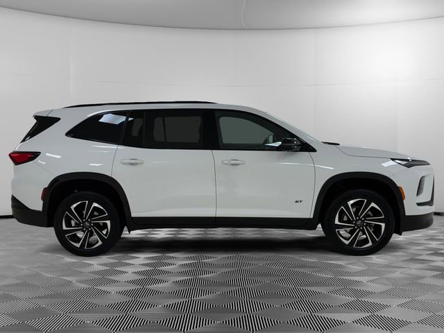 Certified 2025 Buick Enclave Sport Touring image 2