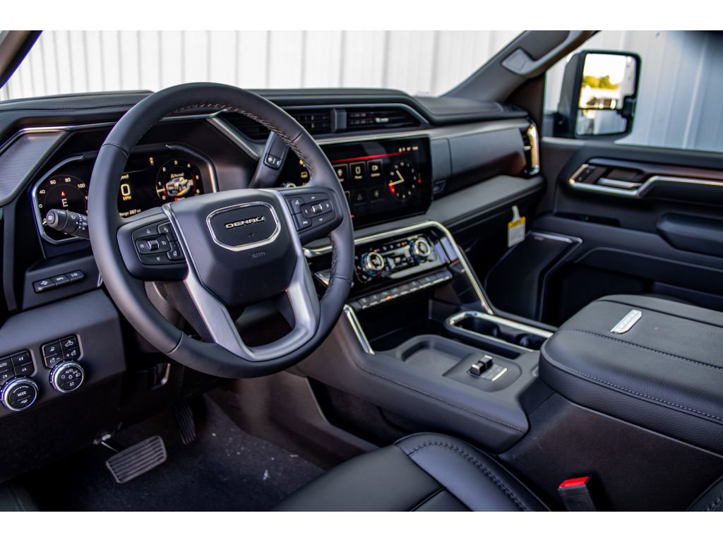 New 2026 GMC Sierra 3500 Denali w/ Denali Reserve Package image 20