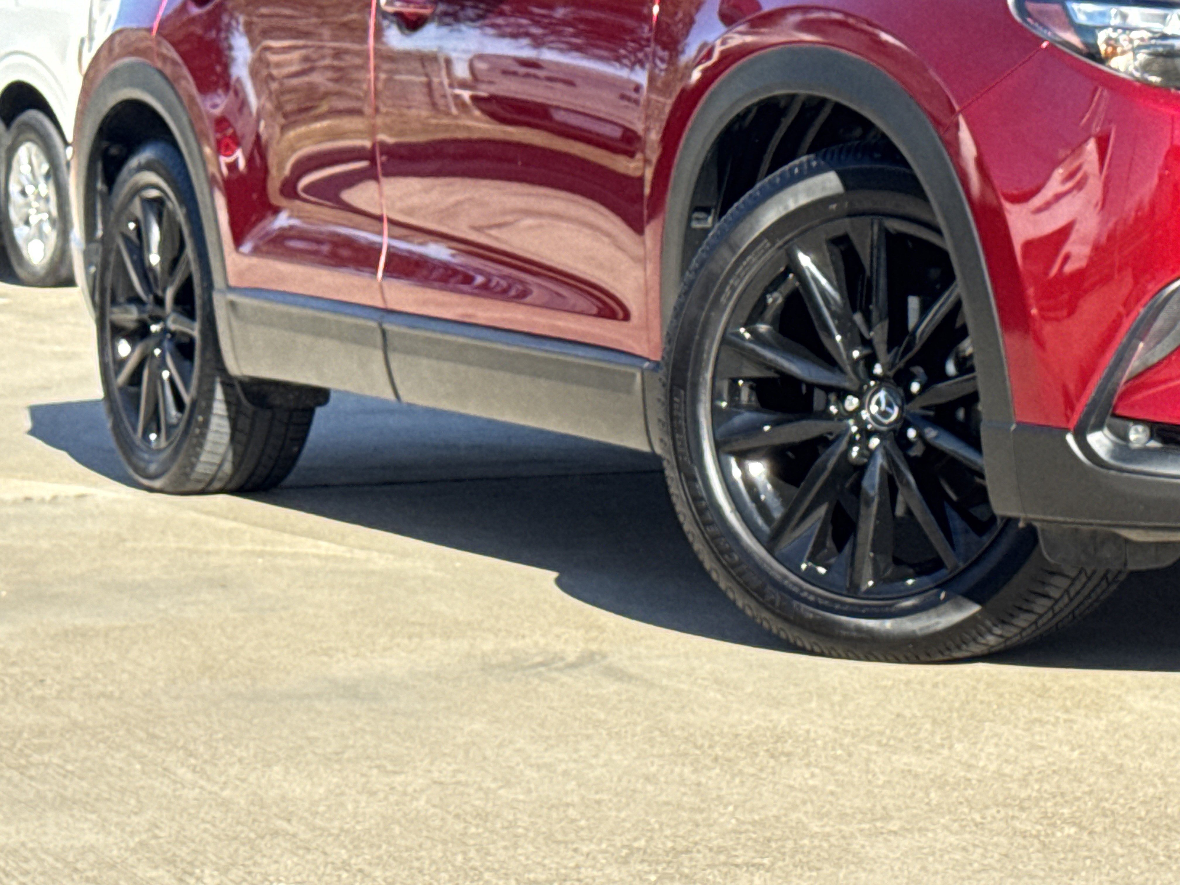 Used 2023 MAZDA CX-9 Touring Plus image 3