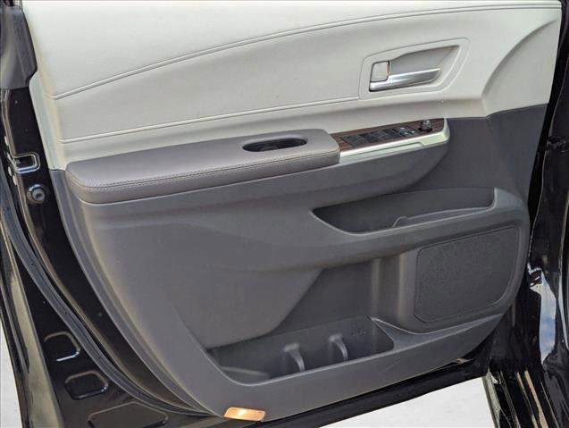 Certified 2023 Toyota Sienna XLE image 12