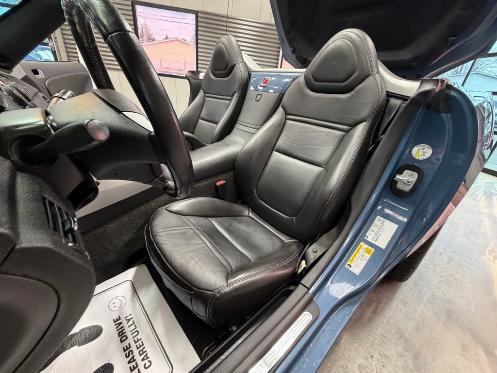 Used 2008 Saturn Sky w/ Premium Trim Package image 6