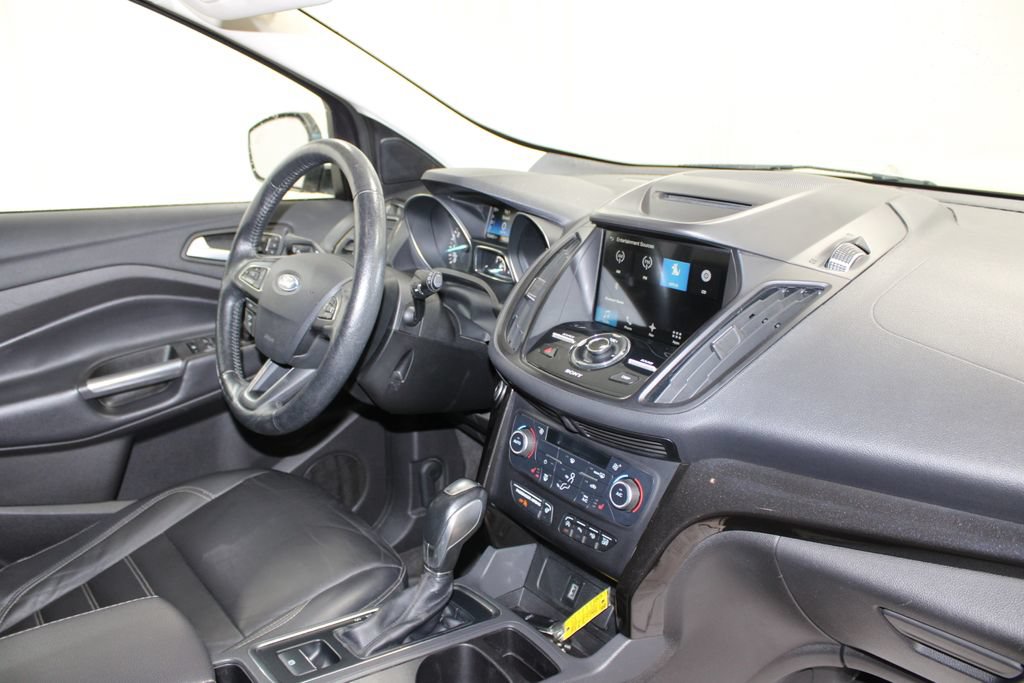 Used 2018 Ford Escape Titanium w/ Ford Safe & Smart Package FWD image 32