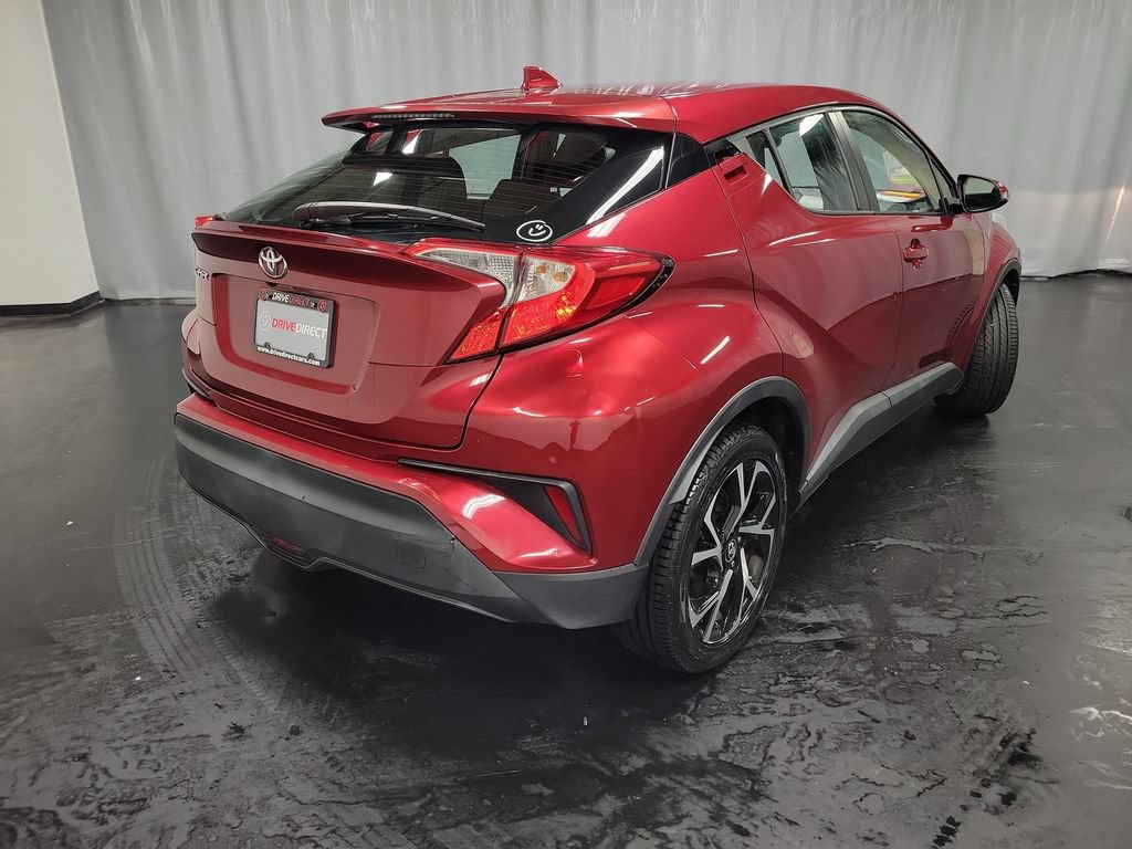 Used 2018 Toyota C-HR XLE FWD image 8