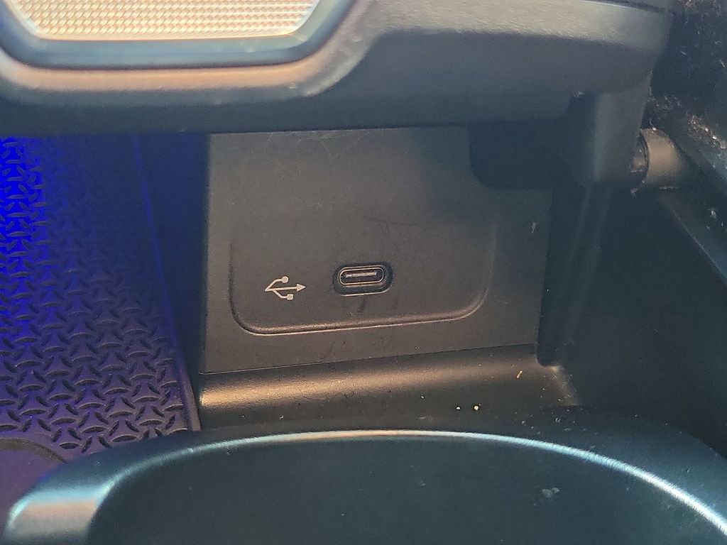 Used 2022 Mercedes-Benz C 300 Sedan image 26