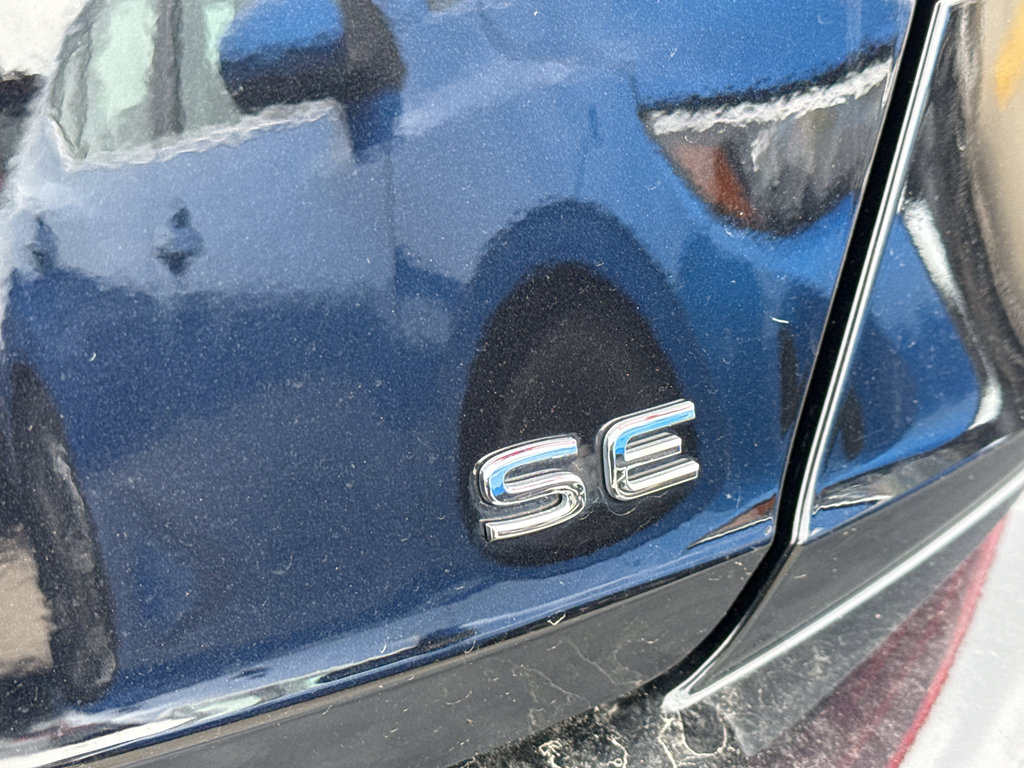 Used 2024 Volkswagen Jetta SE FWD image 8