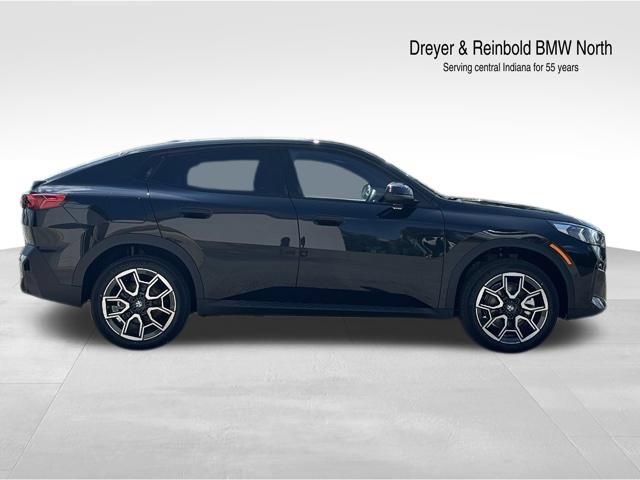 New 2026 BMW X2 xDrive28i w/ Technology Package AWD/4WD image 8
