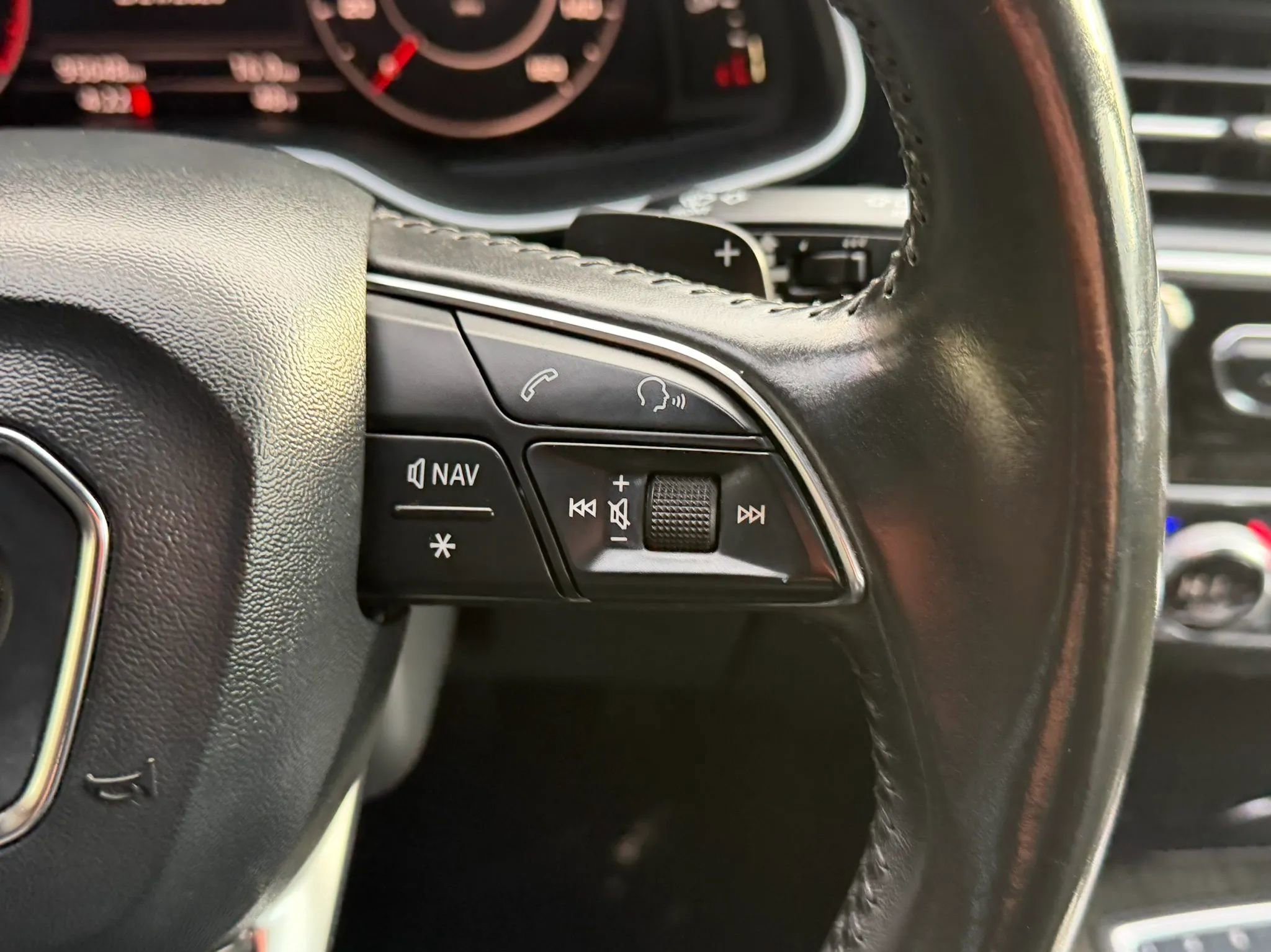 Used 2017 Audi Q7 3.0T Premium Plus AWD/4WD image 22