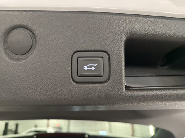 Used 2024 Chevrolet Equinox LT image 35