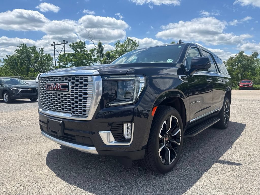 Used 2023 GMC Yukon Denali AWD/4WD image 5