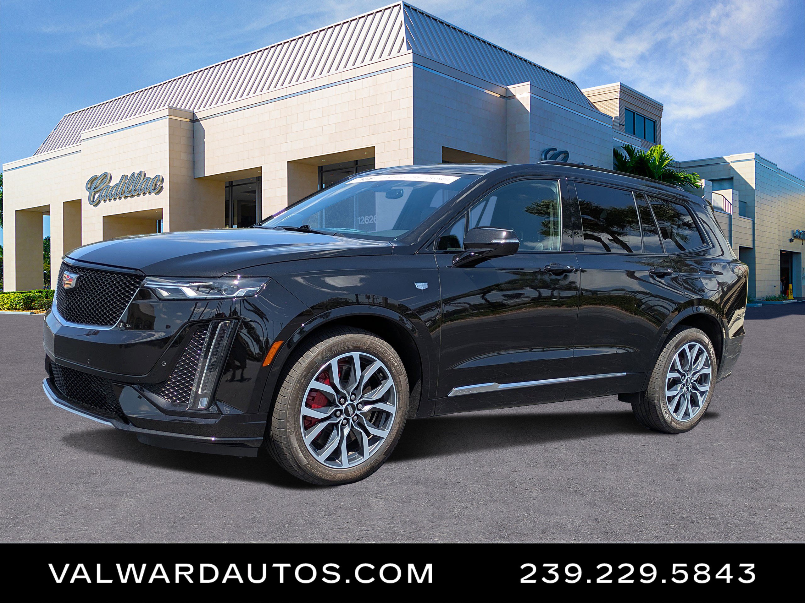 Certified 2024 Cadillac XT6 Sport w/ LPO, Floor Liner Package AWD/4WD image 1